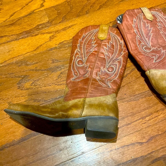 Coconuts by Matisse Shoes Coconuts By Matisse Gaucho Red And Tan